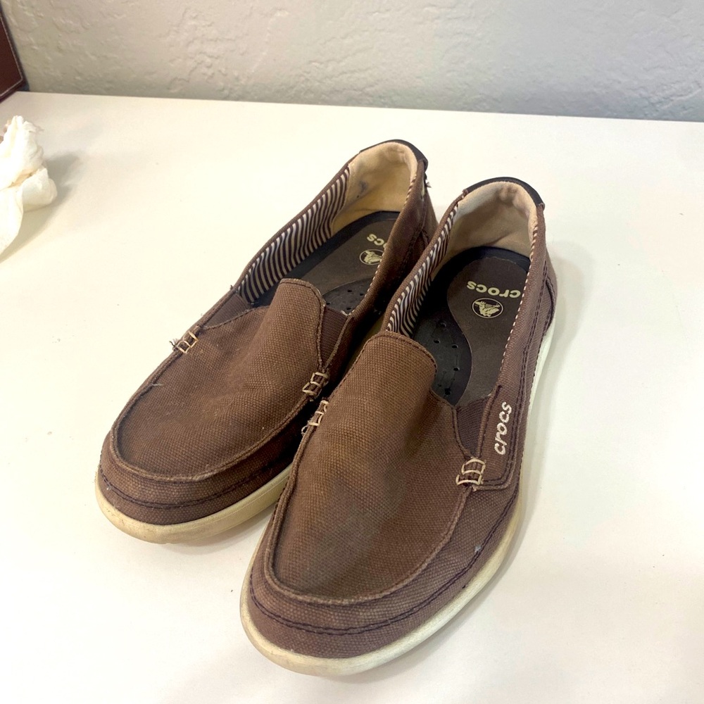 Crocs Boat Shoes Womens 9 Walu Loafers 14391 Brown Canvas Slip On Low Top